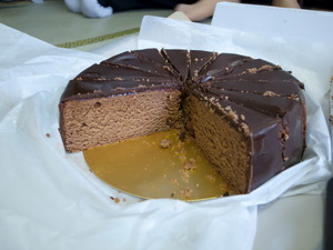 101007-cake.jpg